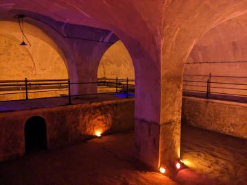 Tickets für 14h 60 Minuten Unterwelten mit Wasserschlösschen am 30.08.2026 - Karten kaufen